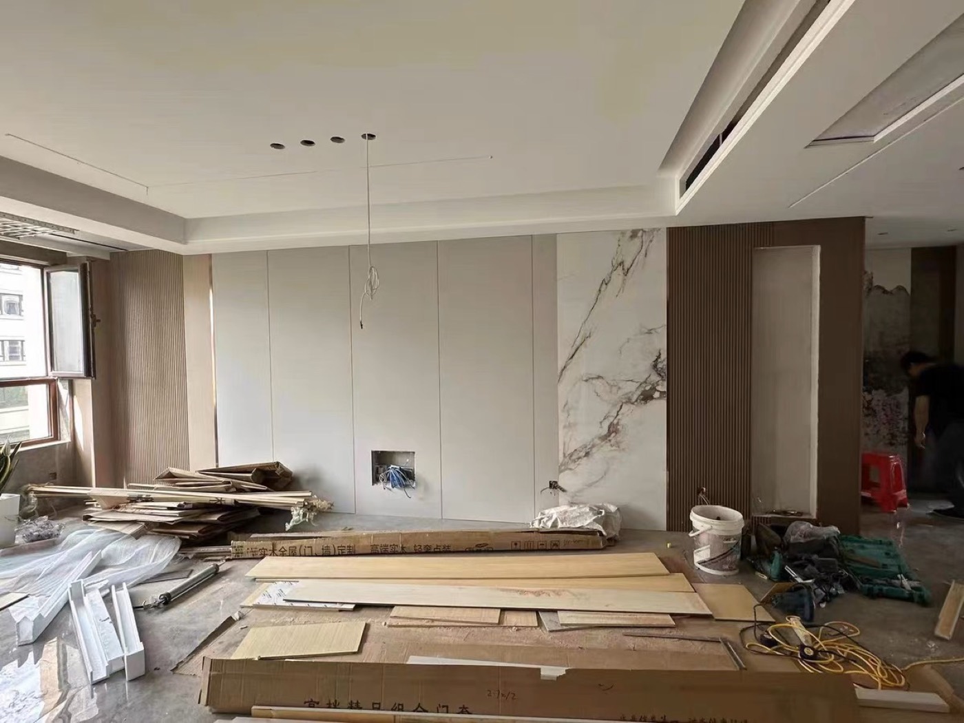 Skin-touch matte wall panel design 63